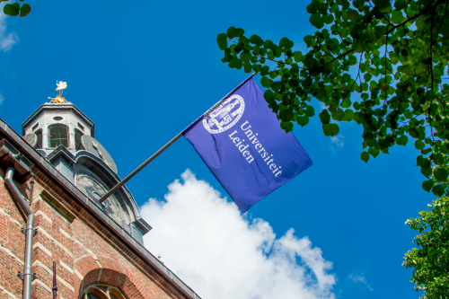 leiden university flag - academy building